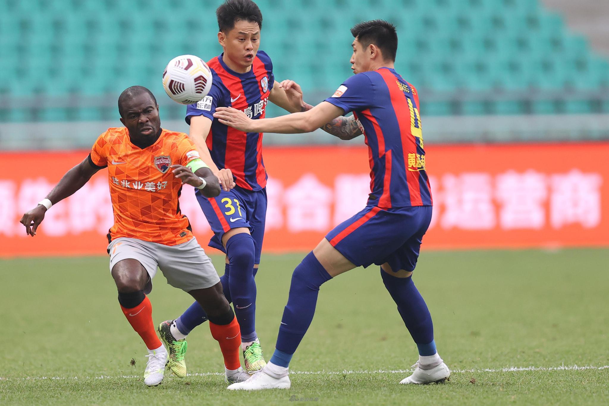 هداف الدوري الإنجليزي الدرجة الثانية 2023أبرز النجوم والمنافسة الشرسة